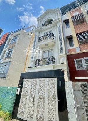 83m2 (4.5m x 18) 4 tầng đúc - xe hơi ngủ nhà cạnh mặt tiền phạm văn đồng, bình thạnh chỉ 13.4 tỷ tl