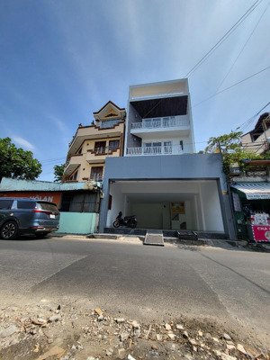 chính chủ cho thuê nhà mặt tiền đồng nai, p15, q10, 7.2x12m, trệt 3 lầu