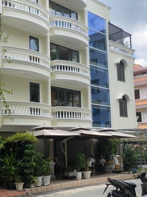 bán nhà hẻm 58 đường nguyễn minh hoàng p12 tân bình. dt 4x20m, 5 tầng. giá 17.5 tỷ