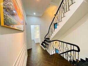 CẦN BÁN NHF THUỴ KHUÊ TÂY HỒ 65m2 4 TẦNG MẶT TIỀN 10m GIÁ 14.8 TỶ