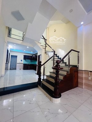 hxh vào nhà-đẹp ở ngay-60m2-4 tầng 4pn-phạm văn chiêu gv-chỉ 7,25 tỷ tl