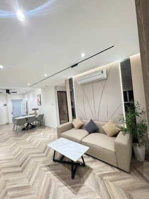 bán căn hộ hoàng anh gia lai 1. ngay lotte mark q7, 3pn - 2wc. giá 4.6 tỷ. có hỗ trợ vay ngân hàng