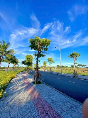 chào bán lô đất mặt tiền rộng 7,5 mét ngay công viên khu đầm sen đà nẵng