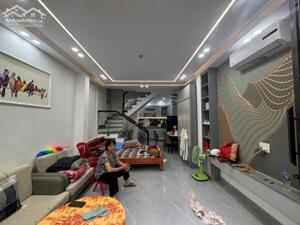  TUYỆT PHẨM LÔ GÓC – NHÀ 3 TẦNG MẶT NGÕ CHỢ HÀNG – GIÁ CHỈ 2.7 TỶ 