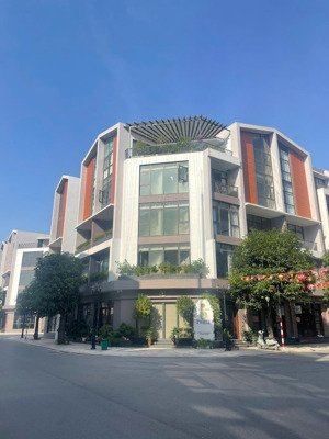 bán căn góc 140m2 - nhà phố lk khu phố biển - vin ocp3 mặt tiền lên tới 23m - giá chỉ 158 triệu/m2