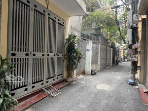 bán nhà quan hoa, cầu giấy - 5 tầng 50m2 - mặt ngõ 3.2m, cách phố 50m - giá 13.95 tỷ