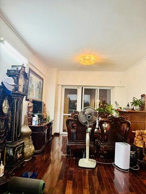 sở hữu căn góc 3 thoáng 126m sang trọng bước chân là tới đh ktqd