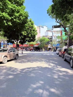 bán nhà nguyễn văn huyên cầu giấy - 130m mt 6m - hai thoáng ô tô kdvp một nhà ra phố