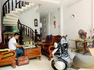 siêu hiếm căn nhà mặt tiền nguyễn đình chính, phường 11, phú nhuận, 150m2 chỉ 28 tỷ.