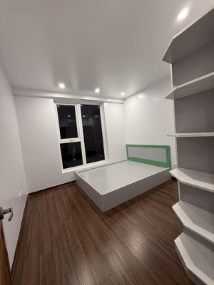 bán căn hộ gm2 3pn, 2vs full nội thất mới, sổ sẵn giao dịch