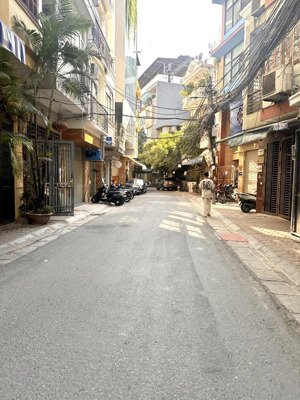 bán gấp nhà riêng ba đình - 40m2, 6 tầng - thang máy - lô góc - ngõ thông - giá tốt nhất khu