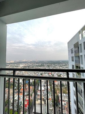 cho thuê căn hộ central premium q8 97m2 3pn nhà cơ bản ở ngay 17tr/tháng.lh 