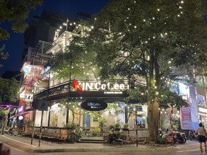 cho thuê nhà mp nguyễn khang, 150m2 x 3t, mt 13m, giá thuê 130tr, thông sàn, vị trí đẹp