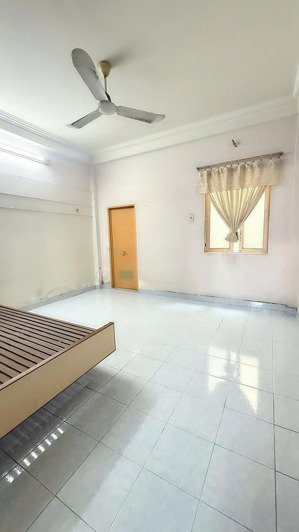 bán nhà hxh đường hoàng hoa thám, sát mặt tiền, dt 4 x 14m, 3 tầng, giá 10,6 tỷ tl 