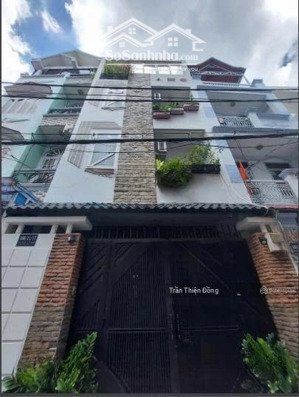 chính chủ cần bán gấp nhà hxh phan xích long, p3, pn - 4 tầng - dt: 4,6x12m - cn = 54m2 chỉ 9,9 tỷ