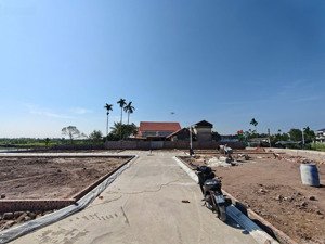 chính chủ bán lô đất gần uỷ ban xã tân viên cũ, ngõ rộng 5m