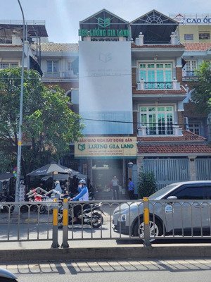 nhà nguyên căn mặt tiền tạ quang bửu kinh doanh thời trang ăn uống