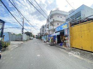 mặt tiền đường nhựa 10m liên khu 1-6-sát lê văn quới,bốn xã 5p-mua xây mới bao lời 4x19m