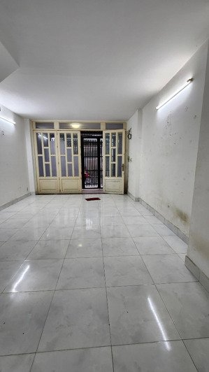 cho thuê nhà nguyên căn 2pn 2wc mặt tiền đường thông linh tây, gần phạm văn đồng, giá 8tr/tháng