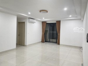 chính chủ cần bán căn 3pn chung cư ecolife tây hồ, vị trí đắc địa. gọi cho em để thương lượng ạ.