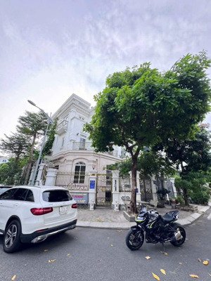 biệt thự góc 2 mt cityland garden hill p5 gò vấp, 35 tỷ tl, dts 371,1 m²