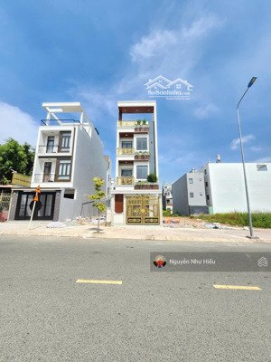 bán nhà 1 trệt 3 lầu trục chính kdc phú hồng thịnh 10, full nội thất p.bình an, tp.dĩ an