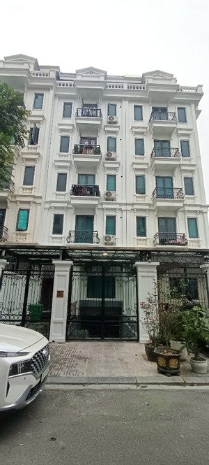 bán nhà liền kề kiến hưng luxury 84,6m, mặt tiền 9,01m, 5 tầng hoàn thiện đẹp, ở ngay, giá 22.9 tỷ