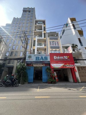 hàng hiếm
bán nhà mặt tiền nguyễn cửu vân 5x14m 2 tầng giá tốt- p17 bình thạnh