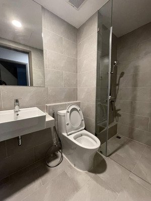bán căn hộ chung cư n4d lê văn lương 60m2 2pn, 2wc 4tỷ8