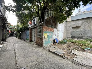 đất đẹp đường phú thọ hoà - hẻm 4m đẹp an ninh - sát chợ vải - 40m2 giá 4,25 tỷ