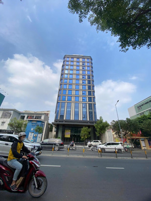 building phan đăng lưu p.5 q.phú nhuận - dt: 25x40m - 3h18tầng - hđt: 4 tỷ - giá 400 tỷ