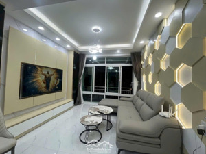 chính chủ cần bán căn hộ chung cư 86 tản đà court, phường 11, quận 5, diện tích 102m2