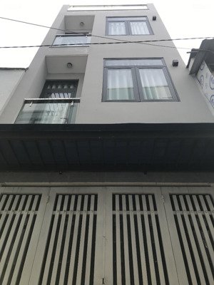 bán gấp nhà đường phùng văn cung - p. 7 - q. phú nhuận - 3 tầng - 2pn - 21m2 - giá 5.25 tỷ