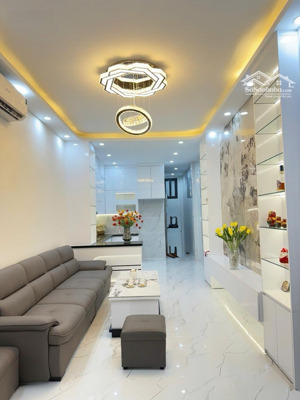 bán nhà đội cấn, ngõ thông,gần ô tô, trước nhà thoáng, nhà dân xây, quy hoạch ổn định, 40m2*4t