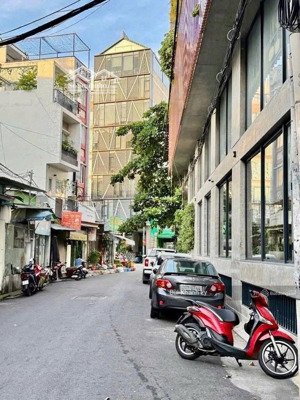 bạch đằng tân bình - 75m2 (ngang 6m) - 4 tầng sân thượng. vị trí sân bay - kinh doanh tốt