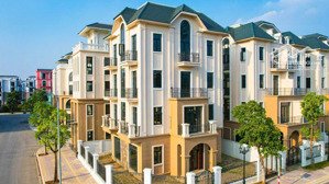 chủ nhà cần tiền bán gấp liền kề vịnh tây vt2-1xx, 105m² giá 12.8 tỷ đối diện nhà để xe, chung cư