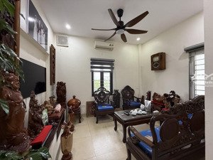 bán nhà phân lô ôtô tránh, gara ôtô 7 chỗ lưu phái thanh trì dt 52m 4 tầng chỉ 12 tỷ có bớt