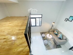 căn phòng cửa sổ ngay vườn lài, luỹ bán bích - tân phú