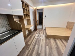 bán nhà 10 phòng cho thuê. cầu giấy. dt 55m2*6t. full nội thất. ngõ rộng. gần phố. giá 12.6 tỷ
