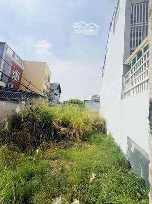 lô góc 3 mặt thoáng ngay metro ngang lớn 6m 130m2 cách 10m ra đặng văn bi