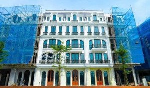 bán nhà phố đường nối hoàng quốc việt xây 5 tầng , 75m2, 16.35 tỷ