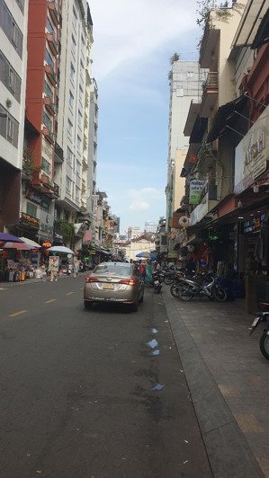 bán nhà hẻm đường nguyễn an ninh (ngay trung tâm chợ bến thành quận 1)