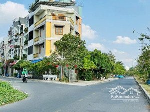 đất 104m2(ngang 5m) - khu vip, gần ngã 4 thủ đức - ga metro cnc - xd 1t3l + tum - giá hời