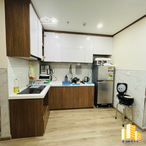 bán căn hộ hud building giá tốt