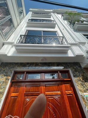 bán nhà xây mới, 34m² x 5 tầng, giá 4,6 tỷ tại ubnd xã kim chung, hoài đức. 