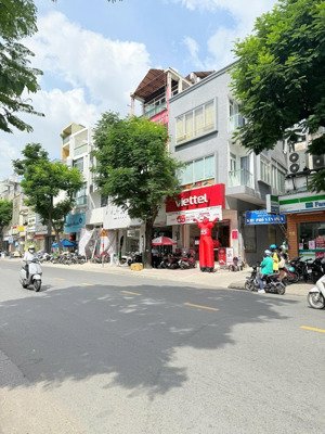 bán nhà mặt tiền ngang 5m giá siêu tốt đường lê văn sỹ, phường nhiêu lộc ( quận 3 )