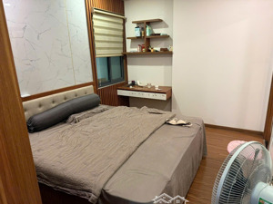 chính chủ cho thuê nhanh căn hộ ecodream 2pn 2vs 78m2 gần đủ đồ vào luôn giá 12tr. lh 