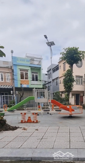 nhà đẹp 2 tầng an hòa 5, đà nẵng vị trí vàng, view công viên, tiện ích xung quanh