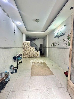 bán nhà 3 tầng btct đường ngô quyền phường 5 quận 10