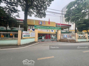 bán căn hộ chung cư ngọc thụy 74m2 2 pn gần trường học 5 phút tới vin cổ loa giá 4,7 tỷ